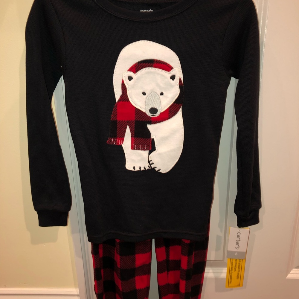 New carter Pajama set Size 6